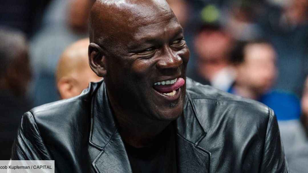 Michael Jordan devient le premier athlète parmi les 400 américains les plus riches, selon Forbes