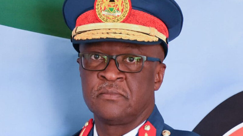 Kenya : Un crash d’hélicoptère tue le Général Francis Ogolla et neuf militaires.